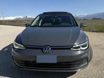 Usata VW Golf VIII 150 CV (110 kW) 2020 Grigio Berlina