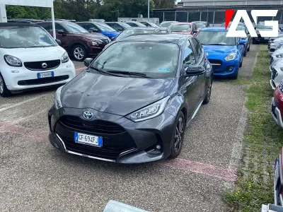 Second-hand Toyota Yaris Hybrid Lounge 116 CP (85 kW) 2021 Gri Berlinǎ