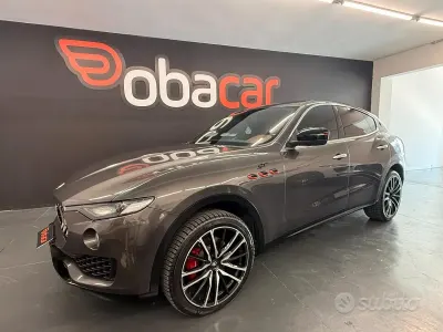Usata Maserati Levante 250 CV (183 kW) 2016 Grigio SUV