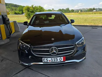 Usata Mercedes E300 Exclusive 194 CV (142 kW) 2021 Nero Station wagon