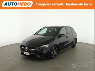 Usata Mercedes B180 AMG Line Premium 116 CV (85 kW) 2023 Nero Utilitaria