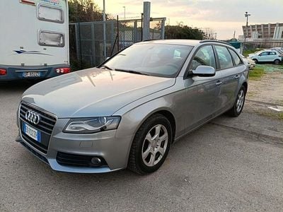 Usado Audi A4 170 CV (125 kW) 2010 Gris Berlina