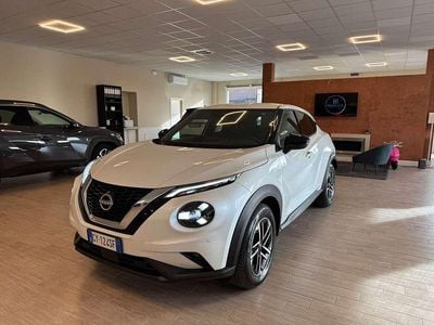 Usata Nissan Juke N-Connecta 114 CV (83 kW) 2025 Perla SUV