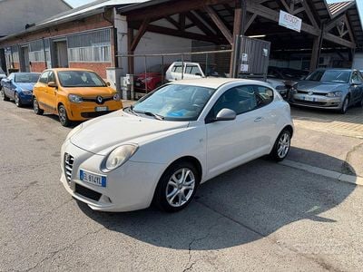 Usata Alfa Romeo MiTo Distinctive 78 CV (57 kW) 2012 Bianco Utilitaria