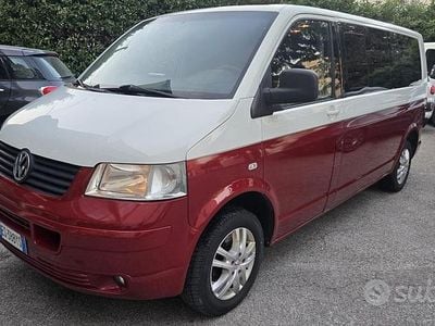 Bianco Usata 2007 VW Caravelle Monovolume | 7999 € (Ottimo prezzo)