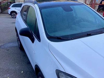 Usata Opel Mokka Cosmo 140 CV (102 kW) 2015 Bianco SUV