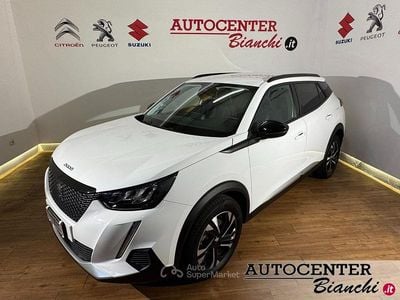 Usata Peugeot 2008 Allure 131 CV (96 kW) 2022 Bianco SUV