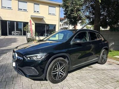 Usata Mercedes GLA200 163 CV (119 kW) 2021 Nero SUV