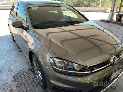 Usata VW Golf VII R-line 110 CV (80 kW) 2015 Grigio Berlina