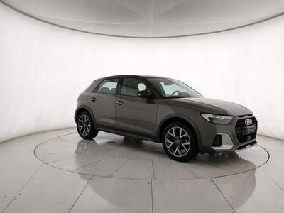 Usata Audi A1 Admired 150 CV (110 kW) 2023 Grigio SUV