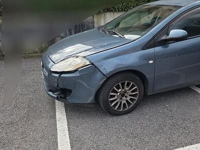 Usata Fiat Bravo 90 CV (66 kW) 2009 Blu Utilitaria