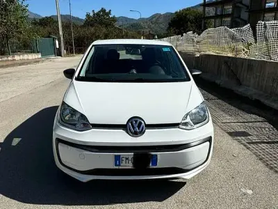 Usata VW up! 68 CV (50 kW) 2017 Utilitaria