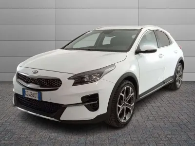 Usado Kia XCeed 136 CV (100 kW) 2021 Blanco SUV