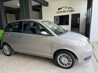 Usata Lancia Ypsilon 75 CV (55 kW) 2008 Grigio Utilitaria