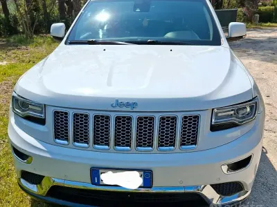 Usata Jeep Grand Cherokee 250 CV (183 kW) 2013 Bianco SUV