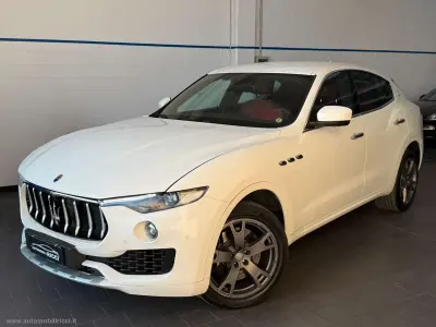 Usata Maserati Levante 430 CV (316 kW) 2017 Bianco SUV