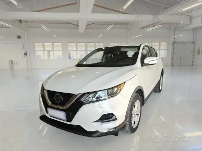 Usata Nissan Qashqai 140 CV (102 kW) 2021 Bianco SUV