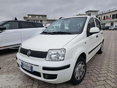 Usata Fiat Panda Emotion 75 CV (55 kW) 2012 Bianco Utilitaria