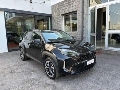 Usata Toyota Yaris Cross Lounge 92 CV (67 kW) 2023 Nero SUV