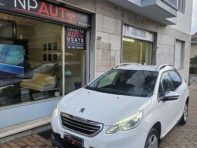 Usata Peugeot 2008 S 120 CV (88 kW) 2016 Bianco SUV