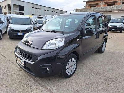 Usata Fiat Qubo Dynamic 95 CV (69 kW) 2017 Nero Monovolume