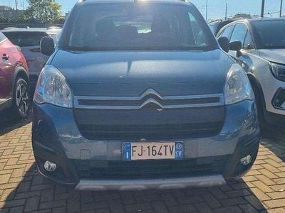 Usata Citroën Berlingo Feel 99 CV (72 kW) 2017 Blu Monovolume