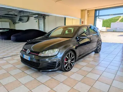 Usata VW Golf VII GTI 220 CV (161 kW) 2016 Dolphin grey Berlina