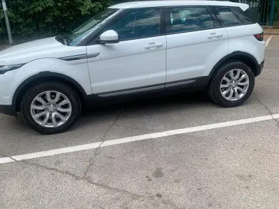 Usata Land Rover Range Rover evoque HSE Dynamic 150 CV (110 kW) 2018 Bianco Station wagon