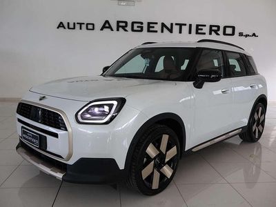 Usata Mini Cooper Countryman 170 CV (125 kW) 2024 Nanuq white perlato SUV