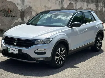 Usata VW T-Roc Style 110 CV (80 kW) 2020 Bianco SUV