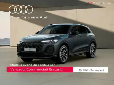 Nuova Audi Q5 S-Line 204 CV (150 kW) 2026 Grigio SUV