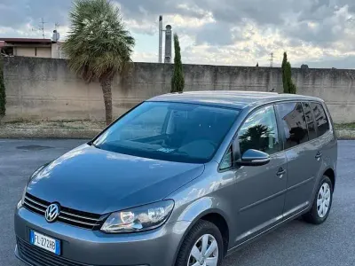 Usata VW Touran 150 CV (110 kW) 2011 Nero Monovolume