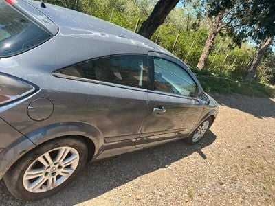 Opel Astra GTC
