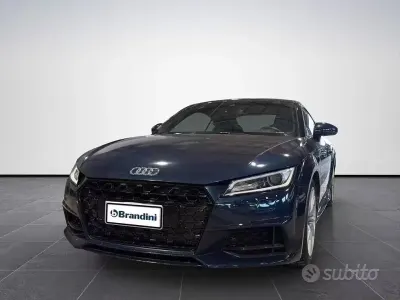 Usata Audi TT Ambiente 197 CV (144 kW) 2019 Blu Coupé