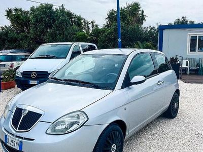 Usata Lancia Ypsilon 59 CV (43 kW) 2007 Grigio Utilitaria