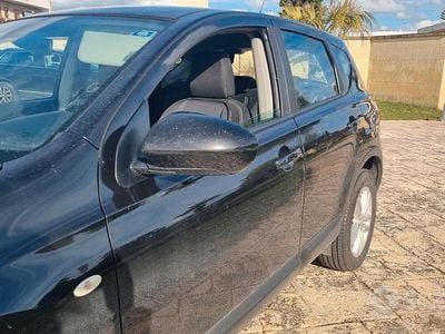 Usata Nissan Qashqai 117 CV (86 kW) 2012 Nero SUV