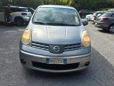 Usata Nissan Note Visia 88 CV (64 kW) 2008 Argento Utilitaria