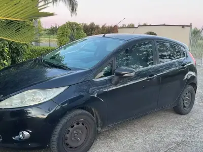 Gebraucht Ford Fiesta 2011 Blau Limousine