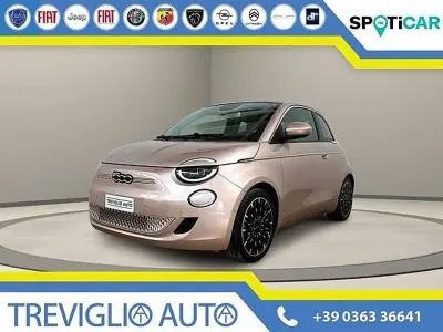 Occasion Fiat 500e La Prima 86 kW (118 PK) 2021 Roze Sedan