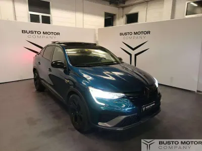 Usata Renault Arkana Techno 145 CV (106 kW) 2023 Blu/azzurro SUV