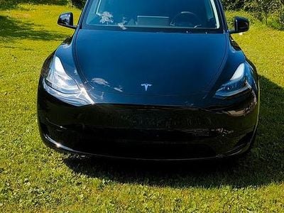 Nero Usata 2024 Tesla Model Y RWD SUV | 36.900 € (Buon prezzo)