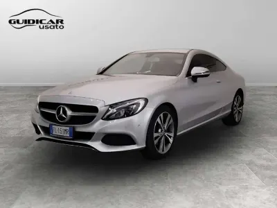 Usata Mercedes C220 Premium 170 CV (125 kW) 2017 Argento Coupé