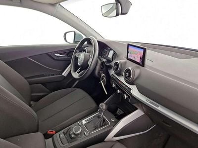 Usata Audi Q2 Business 150 CV (110 kW) 2020 Argento SUV