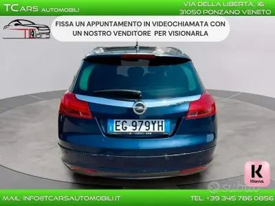 Usata Opel Insignia 160 CV (117 kW) 2011 Blu Station wagon