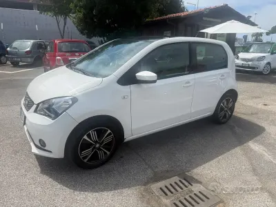 Usata Seat Mii Cosmopolitan 68 CV (50 kW) 2017 Bianco Utilitaria