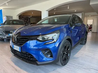 Second-hand Renault Captur Rive Gauche 94 CP (69 kW) 2022 Albastru SUV