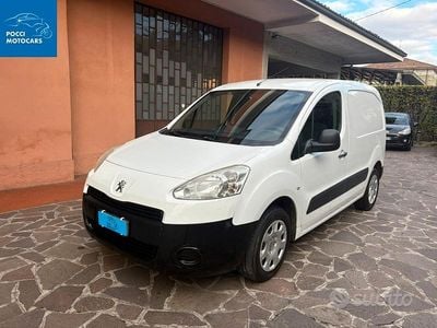 Occasion Peugeot Partner 90 ch (66 kW) 2013 Blanc Monospace