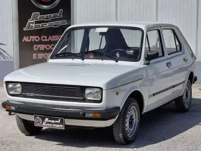 Usata Fiat 127 45 CV (33 kW) 1981 Corfu Berlina
