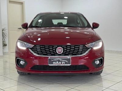 Usata Fiat Tipo Lounge 95 CV (69 kW) 2017 Rosso Berlina