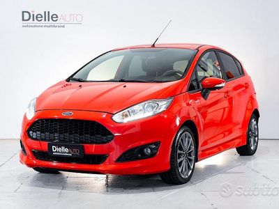 Rosso (race red) Usata 2017 Ford Fiesta ST-Line Utilitaria | 8850 € (Buon prezzo)